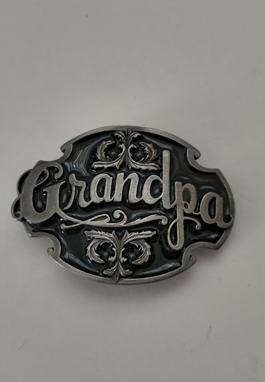 Vtg 1988 Siskiyou Grandpa Silver Tone Decorative Belt Buckle Black Accent
